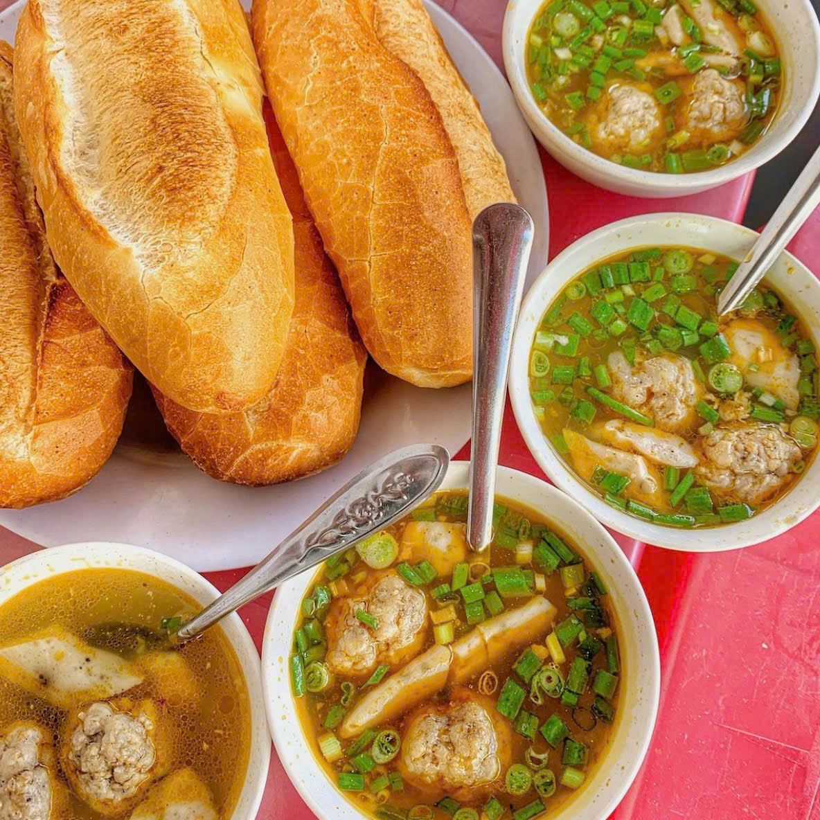 Bánh mì xíu mại